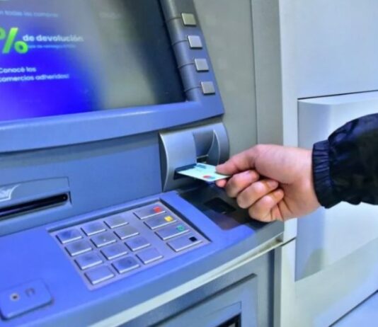 Pensionados Provinciales cobrarán este lunes 2