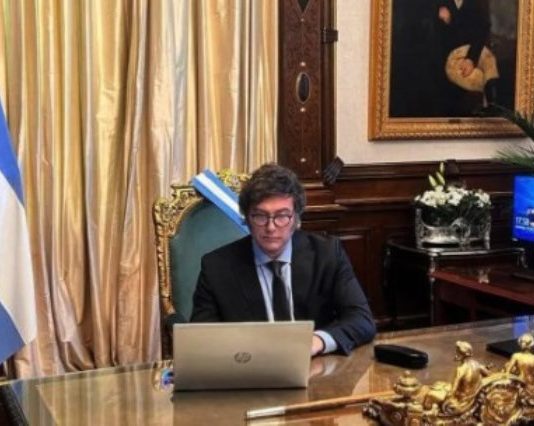 Si el kirchnerismo intenta expulsar a Kueider del Senado, el Gobierno excluirá a 30 diputados con causas judiciales
