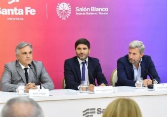 El unánime pedido de tres importantes gobernadores a Javier Milei: «Bajar las malditas retenciones»