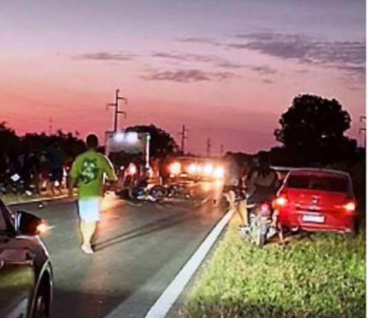 LAGUNA NAINECK: Colisión entre dos motocicletas dejó a sus conductores con lesiones, uno de ellos con heridas graves.