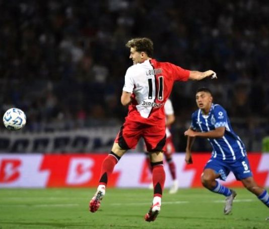 Tras protagonizar un entretenido segundo tiempo, Godoy Cruz y River igualaron sin goles