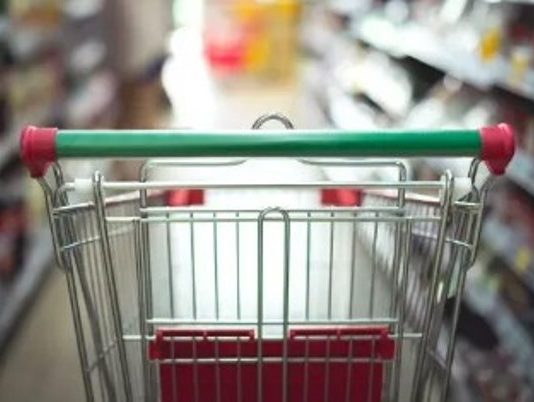 La canasta básica subió menos de 1% en enero: una familia necesitó más de $1 millón para no ser pobre