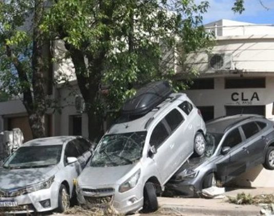 El Gobierno Nacional concretó el envío de $10.000 millones para asistir a Bahía Blanca