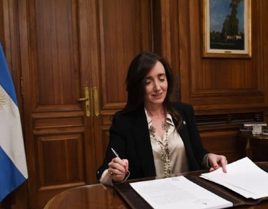 El sueldo de los senadores podría llegar a los 9 millones a partir de abril