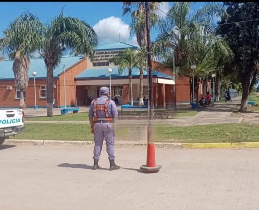 MISION TACAAGLE: la Policía reforzó la seguridad escolar en establecimientos de la zona