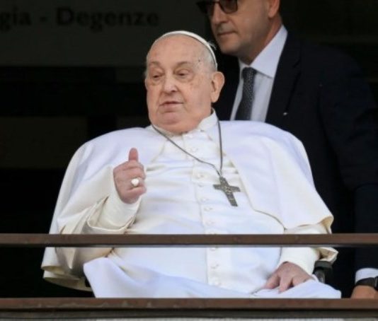 DOLOR EN EL MUNDO: Falleció a los 88 años el Papa FRANCISCO