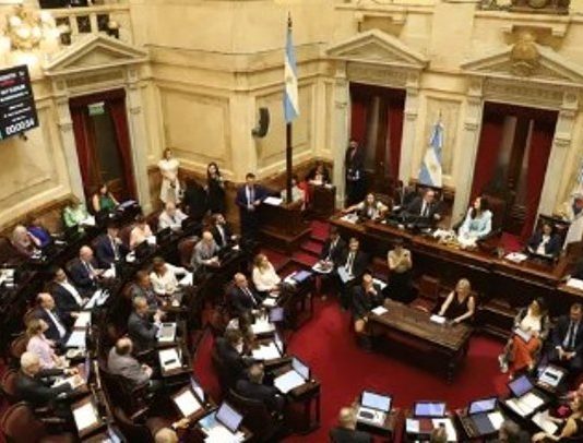 Fin al congelamiento salarial: los senadores pasarán a cobrar cerca de $9 millones