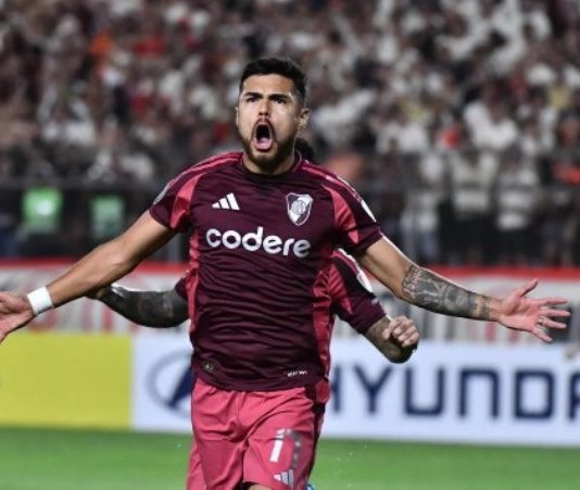 River le ganó a Universitario de Perú en su inicio en la Copa Libertadores