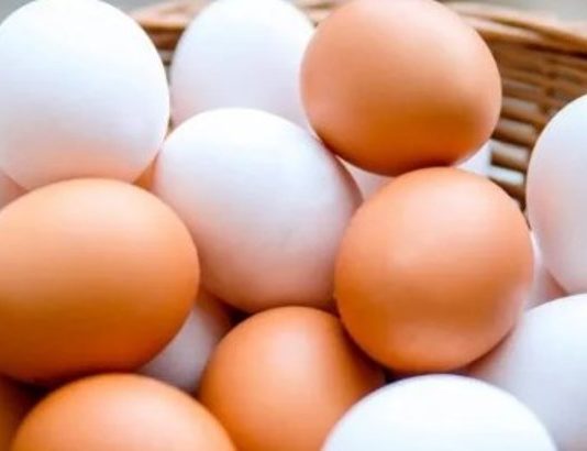 Los huevos, cada vez más caros: las razones por las que no paran de subir