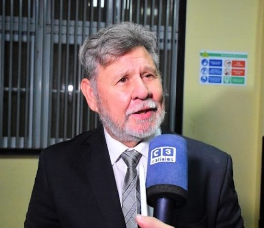 CARLÍN INSFRÁN: “Esta entrega de diplomas demuestra que la decisión política del Gobernador es el camino correcto de la justicia social e inclusión”