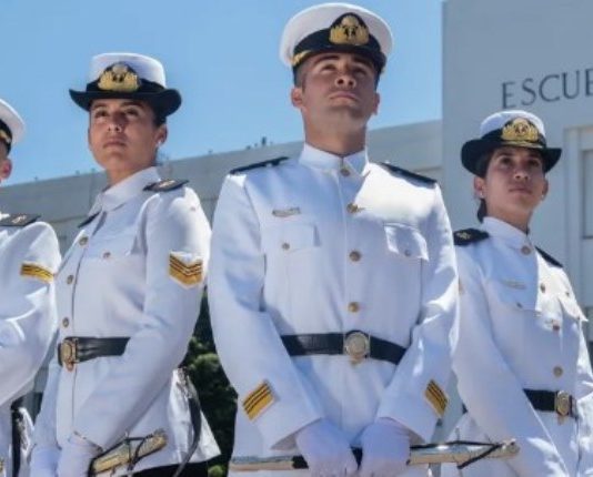 La Armada Argentina abre la convocatoria 2026 para formar nuevos Cadetes y Suboficiales