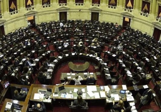 La oposición no consiguió el quórum en Diputados y se cayó la sesión por el aumento de las jubilaciones
