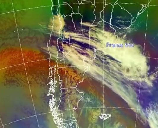 El pronóstico para este lunes: Aproximación de un frente frío al área central