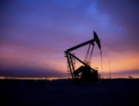 ¿Bajará la nafta? El barril de petróleo vuelve a cotizar a menos de US$ 60