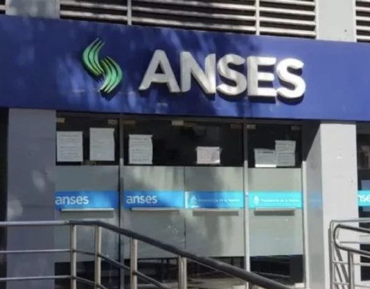 ANSES publicó el calendario de pagos de mayo con aumento y bono incluido