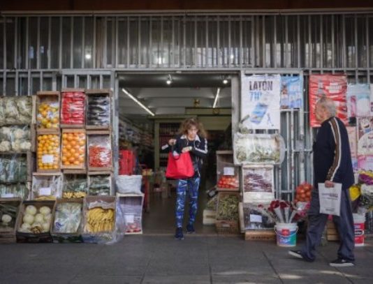 El INDEC da a conocer la inflación de mayo: los analistas estiman que podría perforar el 2%