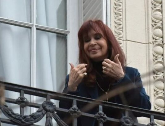 Rechazaron el planteo de Cristina Kirchner para cerrar la causa que busca recuperar el dinero de las obras