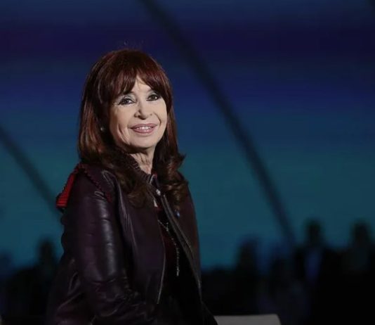El kirchnerismo convocó a una cumbre urgente por la situación judicial de Cristina Kirchner