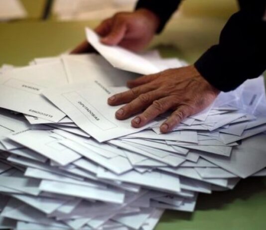 Comenzó el escrutinio definitivo de las elecciones legislativas y de convencionales