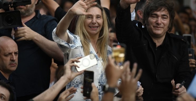 Milei viaja a Jesús María, el festival en el que la pasó mal Villarruel, y después va a Paraguay y Davos