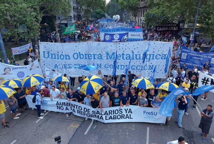 Paro nacional de la CGT: la multa millonaria del Gobierno a los gremios que se adhirieron