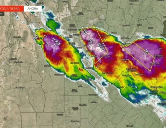 El pronóstico para este miércoles: Calor, un frente frío y una línea de tormentas fuertes
