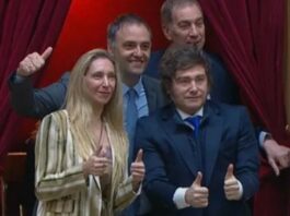 Manuel Adorni expone en Diputados y la oposición se prepara para acorralarlo