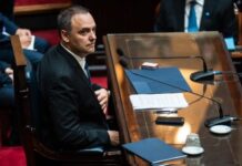 Adorni ante el Congreso de la Nación: «No cometí ningún delito»