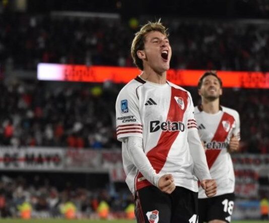 River goleó a Belgrano por 3-0 y escolta la zona B del Torneo Apertura 2026