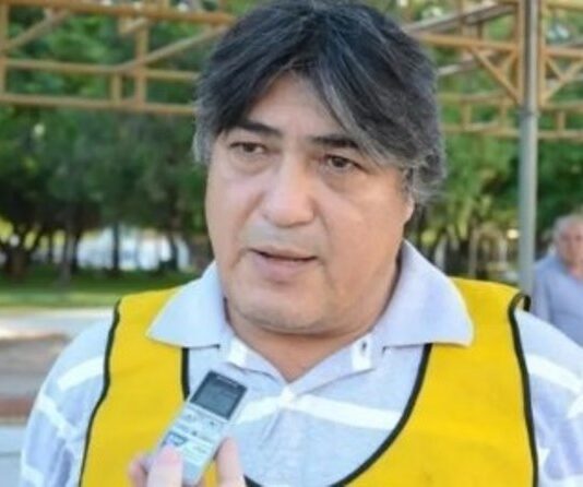 Celulares en clase: docentes piden regular su uso y rechazan una prohibición total