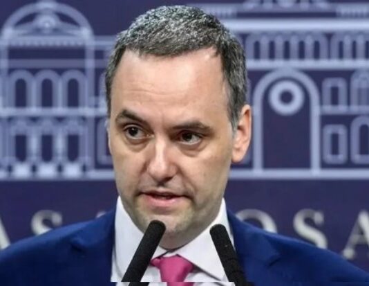 Hablaron las mujeres que le habrían prestado plata a Adorni y negaron conocer al jefe de Gabinete