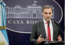 El Gobierno sigue ratificando a Adorni: “Es la voz de la gestión”