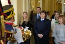 El caso Adorni complica la estrategia electoral de Karina Milei y crece el malestar en un sector del Gobierno