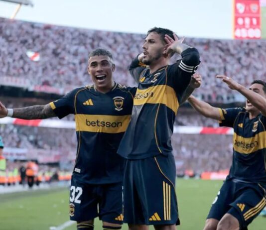 Con un gol de Paredes, Boca ganó el Superclásico en el Monumental y le sacó el invicto al River de Coudet
