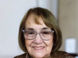 El Espinillo rinde homenaje a Teresa Bóveda de Jojot con la imposición de su nombre a una calle