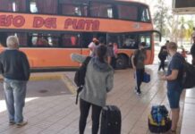 El Gobierno deja de financiar pasajes gratis en micros de larga distancia a discapacitados, trasplantados y niños con cáncer