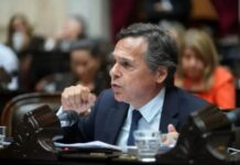 Buscan frenar la resolución que dejó sin transporte gratuito a personas con discapacidad