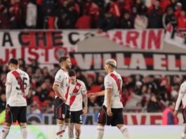 River se fue silbado tras la derrota contra Atlético Tucumán 1-0 en el Monumental