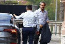 Caputo le pidió a Karina que eche a Adorni y hablan de Martín Menem jefe de Gabinete