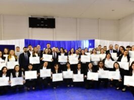 LAGUNA BLANCA: Más de 60 nuevos graduados de la UPLaB recibieron sus diplomas