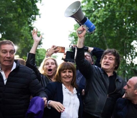 Motosierra sin fin: Javier Milei mantendrá el ajuste a pesar de las protestas en su contra