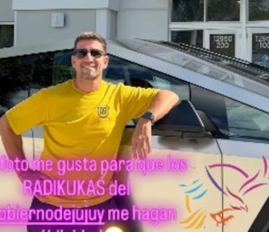 Un diputado de La Libertad Avanza estacionó un Tesla Cybertruck de USD 100.000 en el Congreso