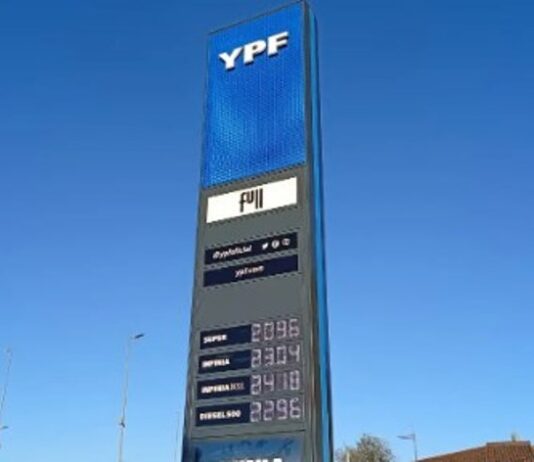 Combustibles: YPF y Axion aplicaron nuevos aumentos, mientras Shell mantiene sus precios