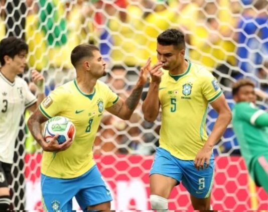 Brasil a 8vos de final: le ganó a Japón 2-1 en la última jugada