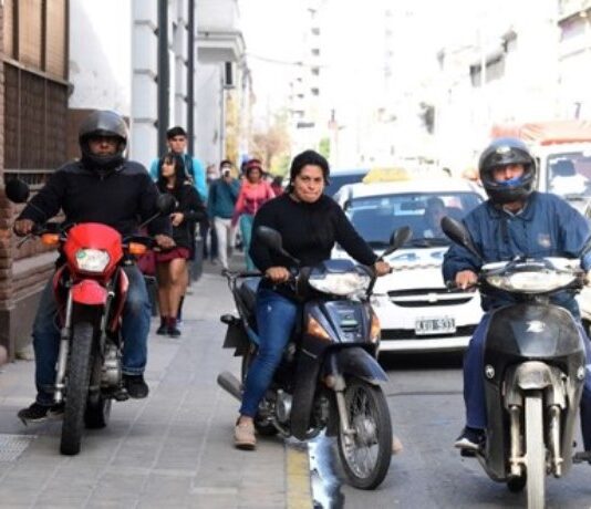 Los argentinos eligen las motos: las ventas crecieron 25% y duplican el ritmo de los autos