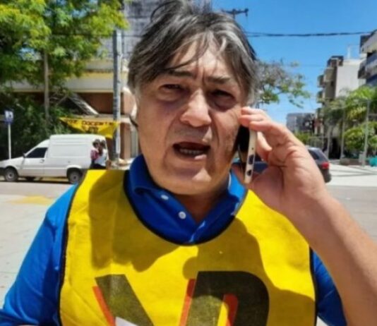 Docentes denuncian una demora en el reintegro de dinero mal descontado