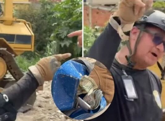 Venezolanos obligaron a un policía a entregar dólares hallados entre los escombros| VIDEO