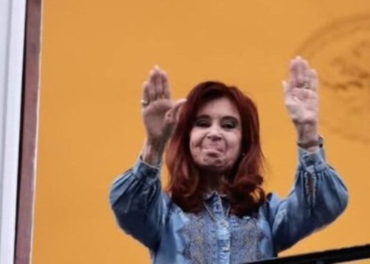 Cristina Kirchner presentará un reclamo a la ONU por la condena en la causa Vialidad con el abogado que representó a Lula da Silva