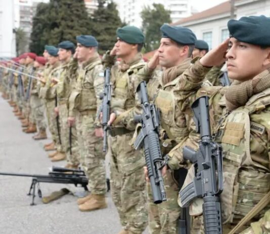 El Ejército limitó el uso de las redes sociales a los militares: qué les prohibieron