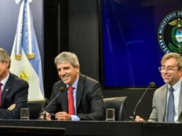 Con la mira en las elecciones, el Gobierno afirmó que busca impulsar el crédito pero descartó implementar un “plan platita”